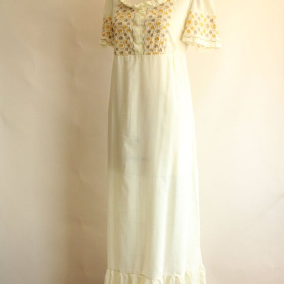 Vintage 1970s Dress, Yellow Embroidered Boho Maxidress with Empire Waist and Bow - Picture 7 of 10